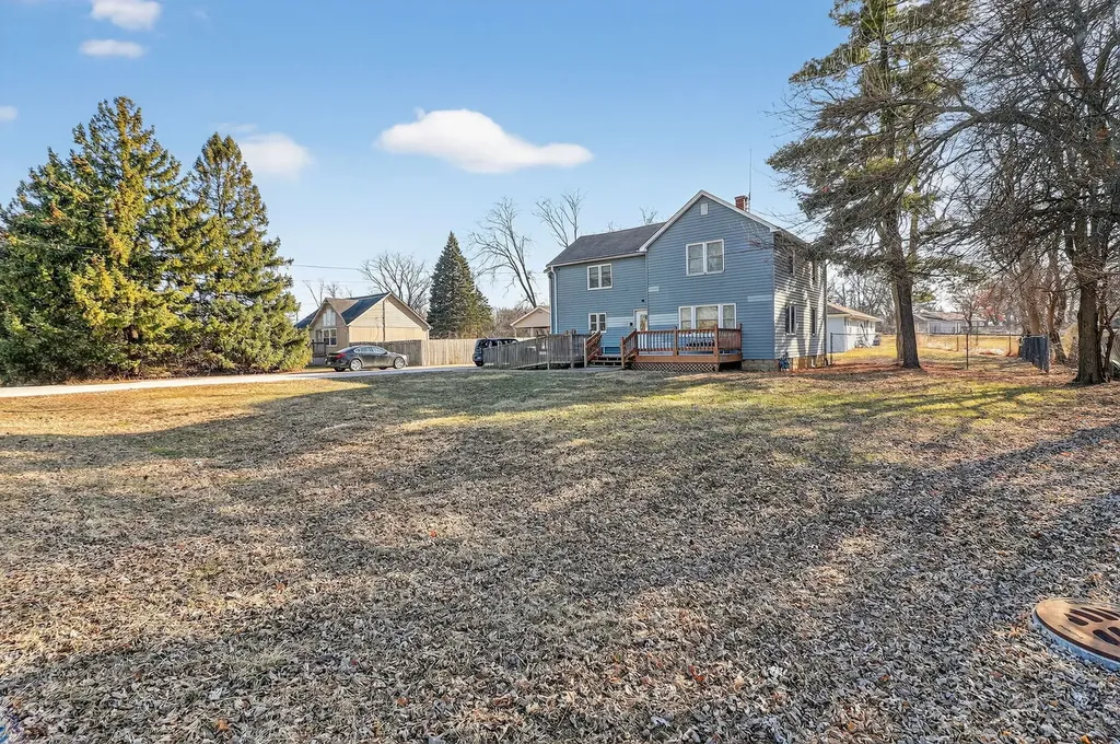 325 Oldfield Road Downers Grove IL 60516