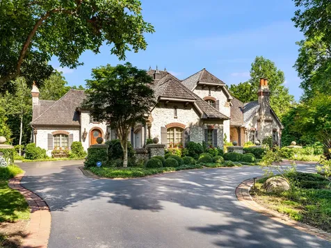 1317 Fox Glen Drive St. Charles IL 60174