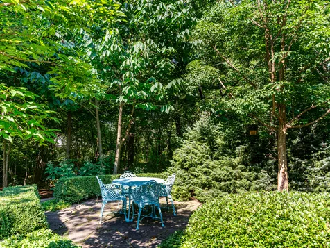 1317 Fox Glen Drive St. Charles IL 60174
