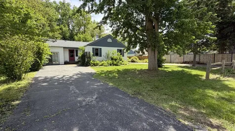 3633 Sunset Avenue Markham IL 60428