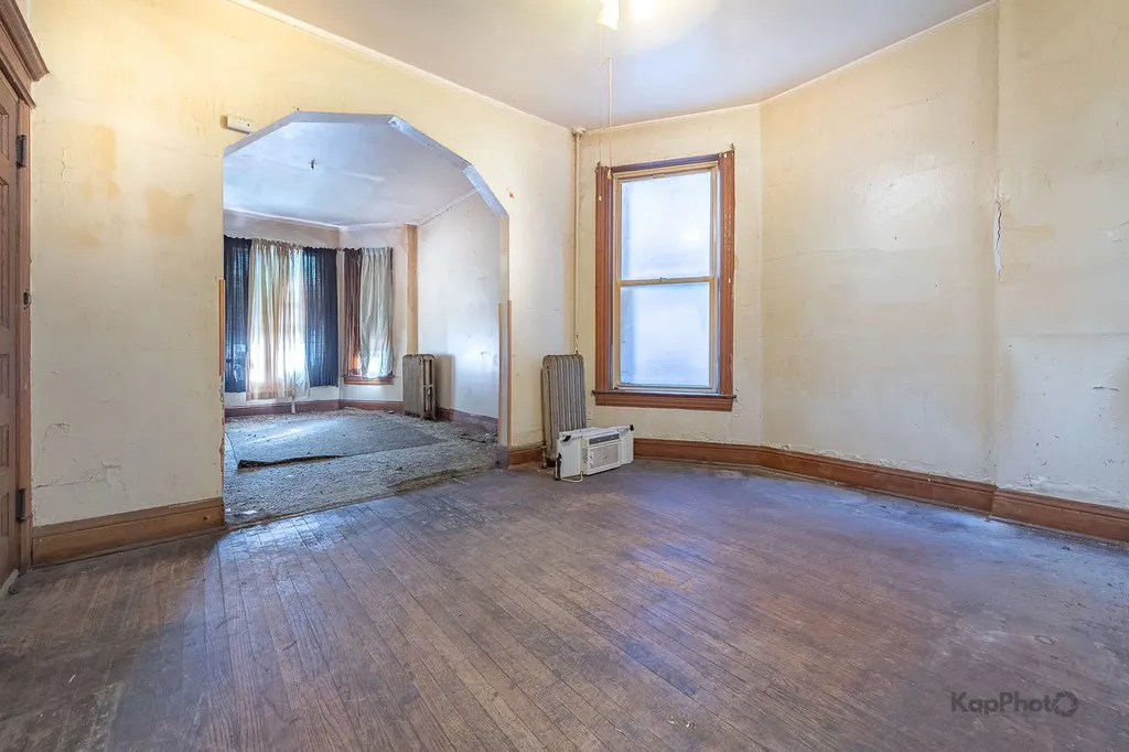 1512 South Sawyer Avenue Chicago IL 60623