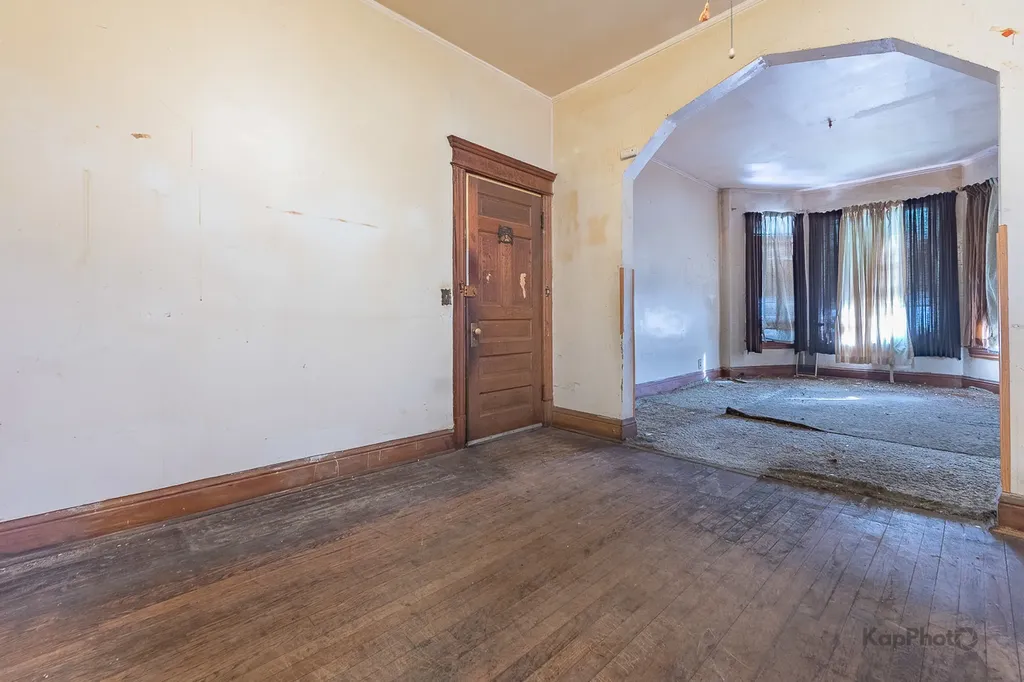 1512 South Sawyer Avenue Chicago IL 60623