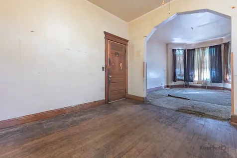 1512 South Sawyer Avenue Chicago IL 60623