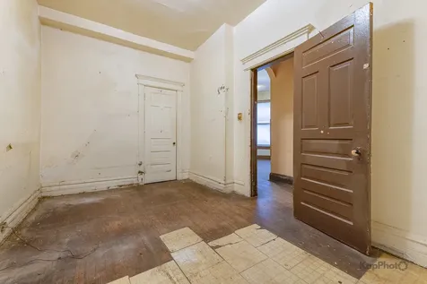1512 South Sawyer Avenue Chicago IL 60623