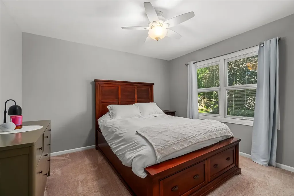3712 Falkner Drive Naperville IL 60564