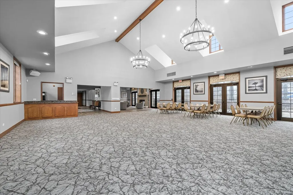 3712 Falkner Drive Naperville IL 60564