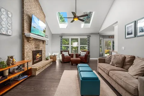 3712 Falkner Drive Naperville IL 60564