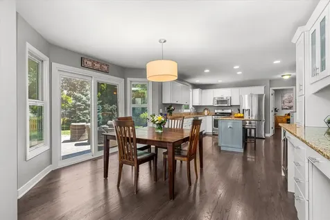 3712 Falkner Drive Naperville IL 60564