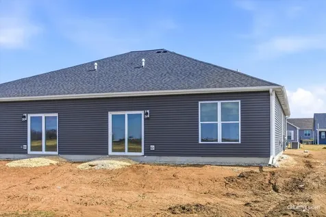 513 South Preston Street Cortland IL 60112