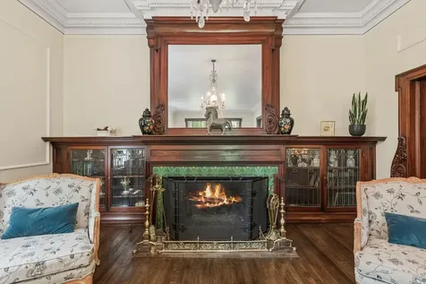 1616 Forest Place Evanston IL 60201