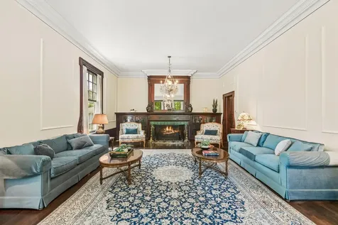 1616 Forest Place Evanston IL 60201