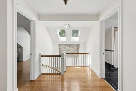 1616 Forest Place Evanston IL 60201