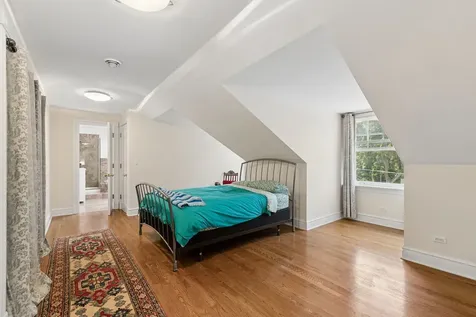 1616 Forest Place Evanston IL 60201