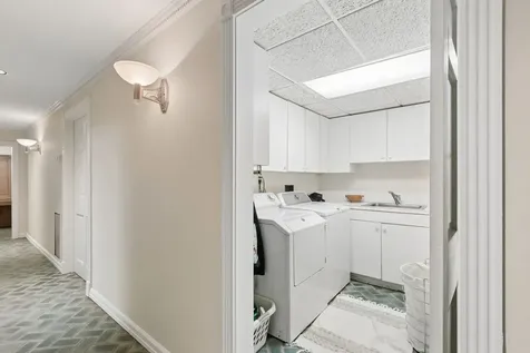 1616 Forest Place Evanston IL 60201