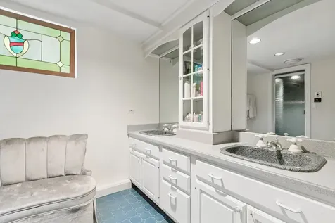 1616 Forest Place Evanston IL 60201