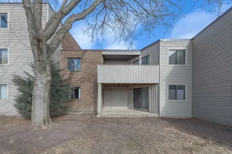 1840 West Highland Avenue Elgin IL 60123