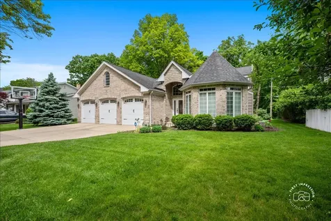 1009 Douglas Avenue Naperville IL 60540