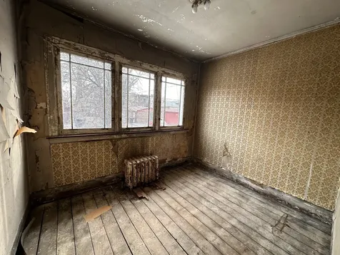 8239 South Kenwood Avenue Chicago IL 60619