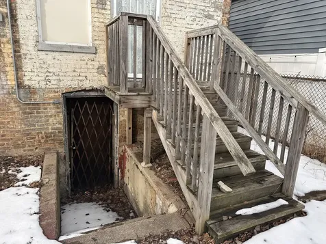 8239 South Kenwood Avenue Chicago IL 60619