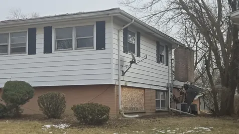 19011 Loretto Lane Country Club Hills IL 60478