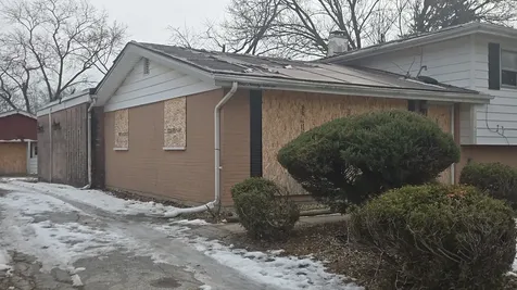 19011 Loretto Lane Country Club Hills IL 60478