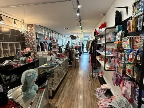 3916 West Touhy Avenue Lincolnwood IL 60712