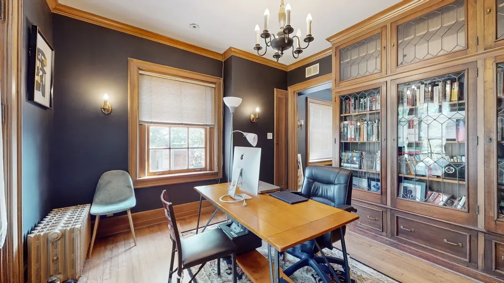 5235 South University Avenue Chicago IL 60615