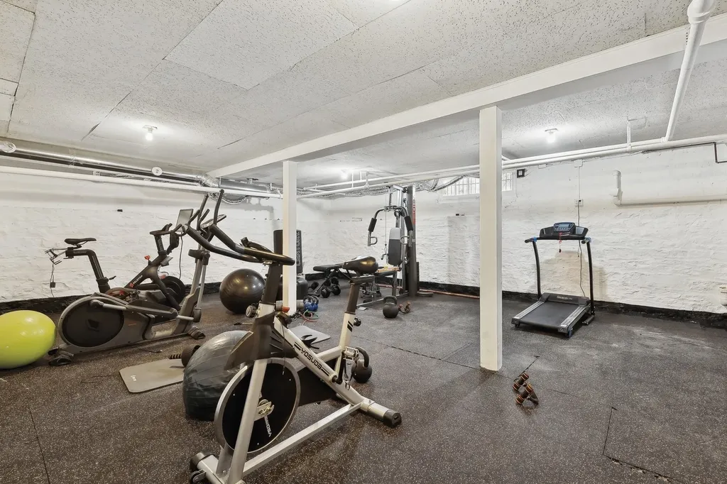 5235 South University Avenue Chicago IL 60615