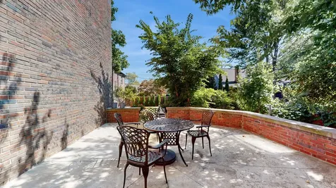 5235 South University Avenue Chicago IL 60615