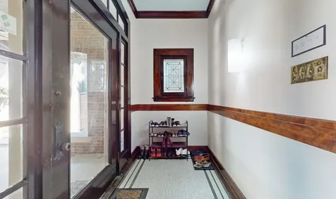 5235 South University Avenue Chicago IL 60615