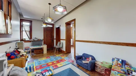 5235 South University Avenue Chicago IL 60615