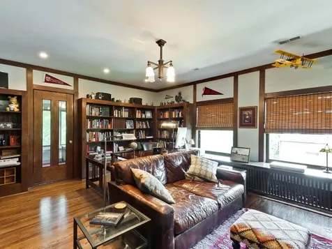 1201 East 56th Street Chicago IL 60637