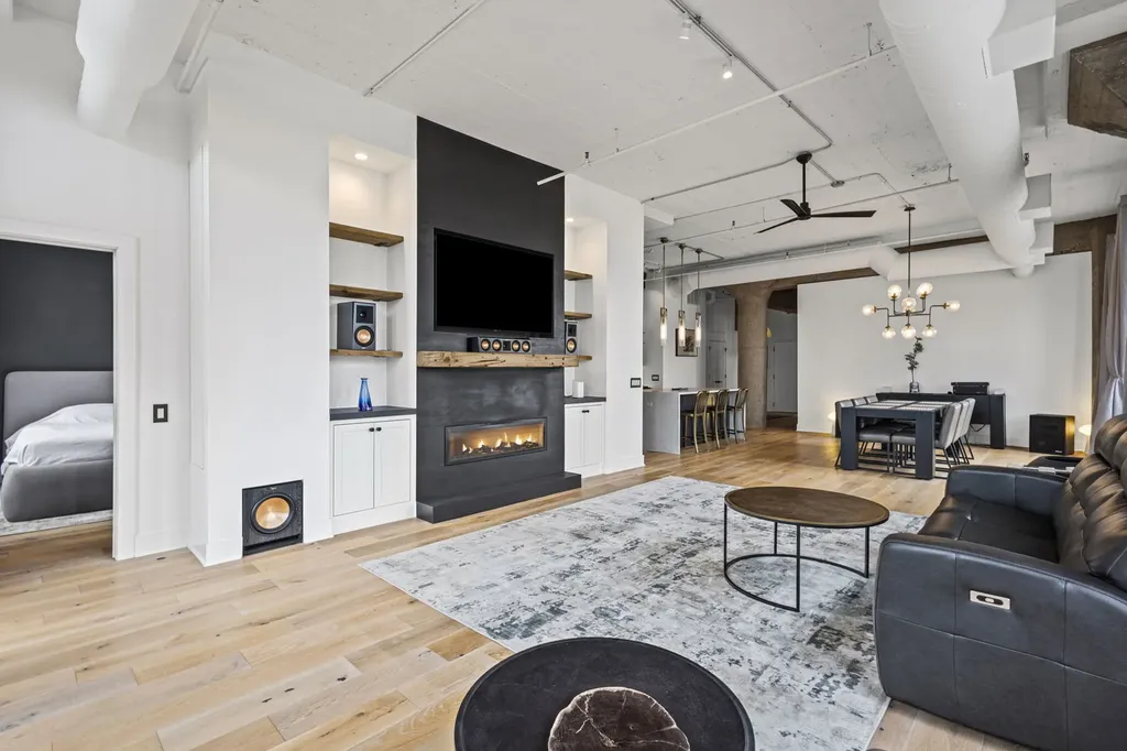 728 West Jackson Boulevard Chicago IL 60661