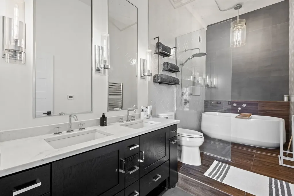 728 West Jackson Boulevard Chicago IL 60661