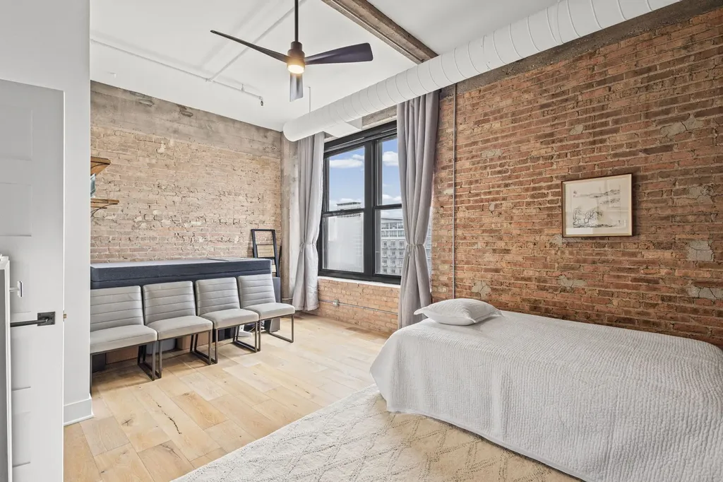 728 West Jackson Boulevard Chicago IL 60661