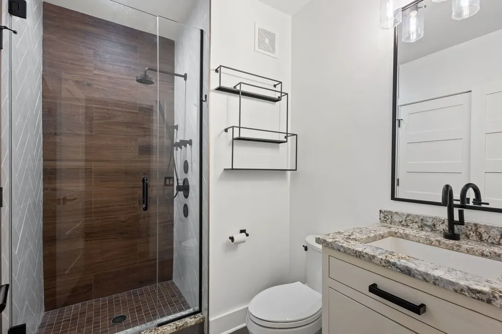 728 West Jackson Boulevard Chicago IL 60661