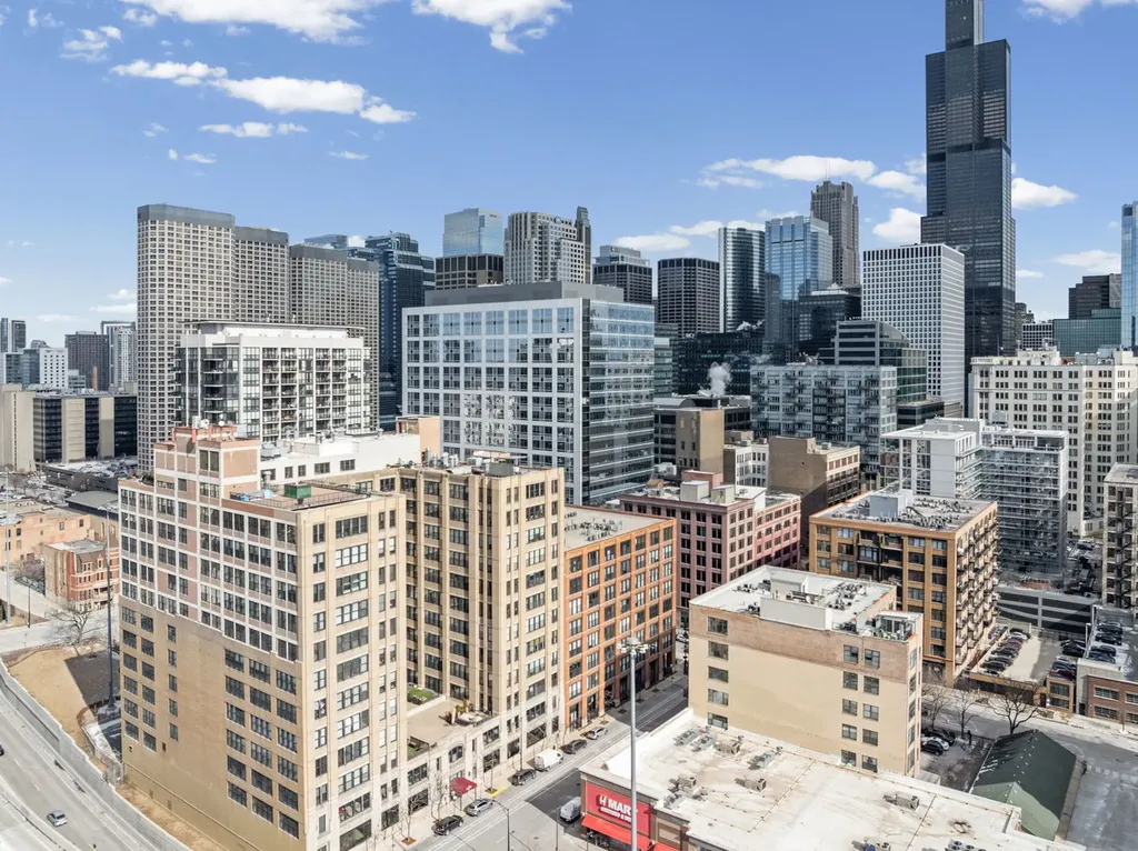 728 West Jackson Boulevard Chicago IL 60661