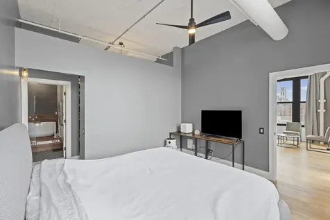 728 West Jackson Boulevard Chicago IL 60661