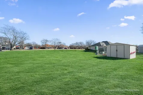 19121 Roy Street Lansing IL 60438