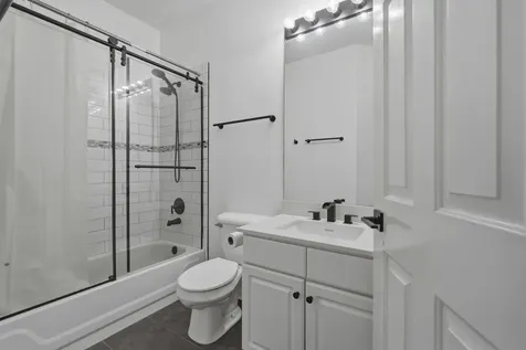 286 Prairie View Lane Wheeling IL 60090