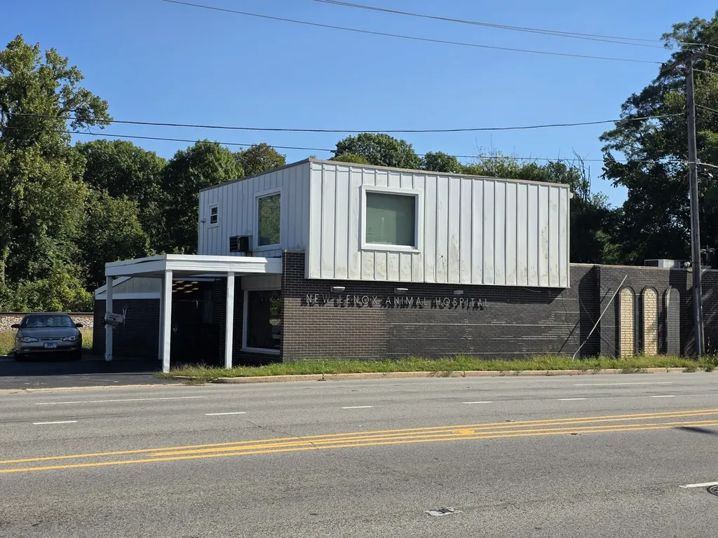 337 West Maple Street New Lenox IL 60451