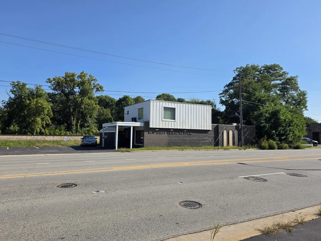 337 West Maple Street New Lenox IL 60451