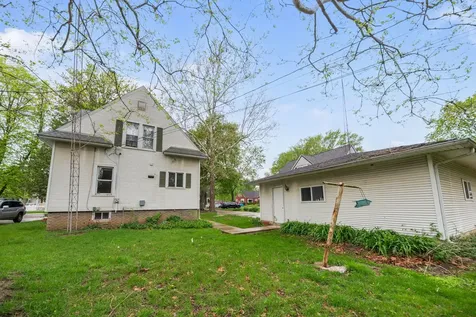 508 North Walnut Street Momence IL 60954