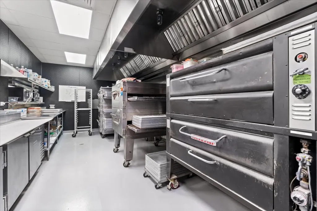 3801 North Clark Street Chicago IL 60613