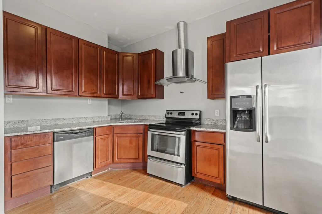 3801 North Clark Street Chicago IL 60613