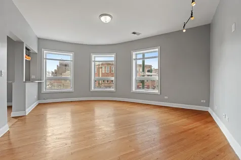 3801 North Clark Street Chicago IL 60613