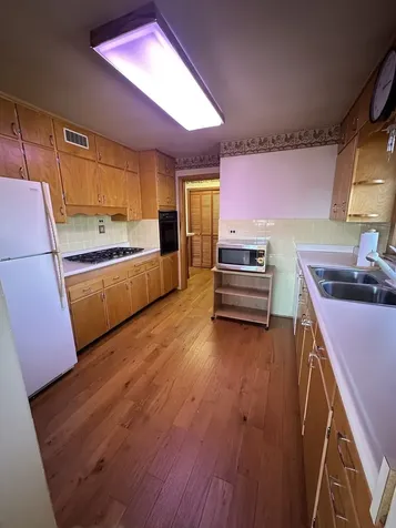 29428 East 500 North Road Leroy IL 61752