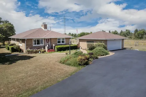 29428 East 500 North Road Leroy IL 61752