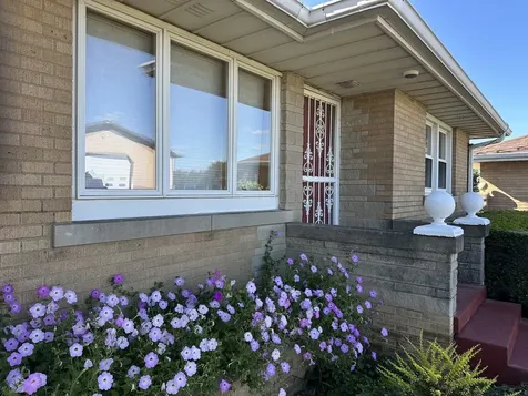 29428 East 500 North Road Leroy IL 61752