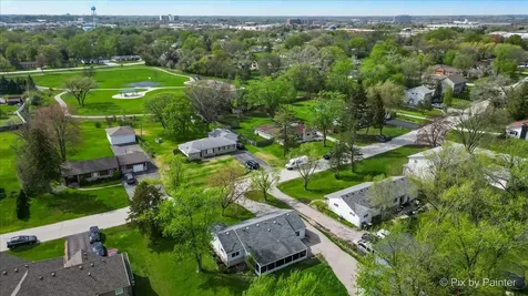 985 Aspen Street Hoffman Estates IL 60169
